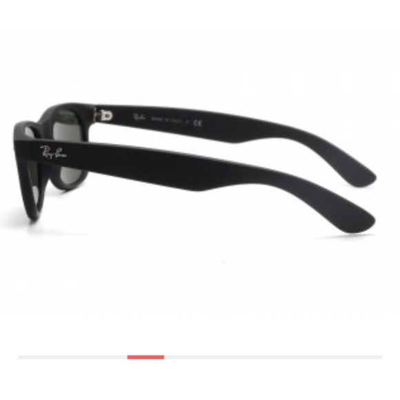 Ray-Ban Wayfarer Black Sunglasses NWOT